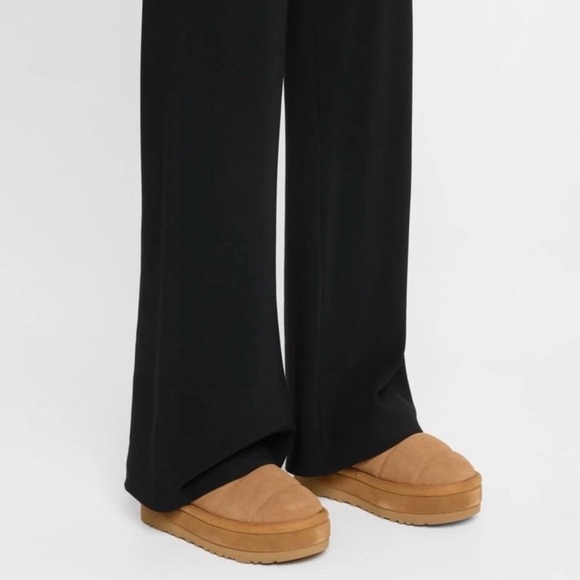 Ugg Tazzlita Platform - Picture 14 of 17